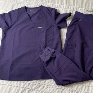 Figs scrubs set